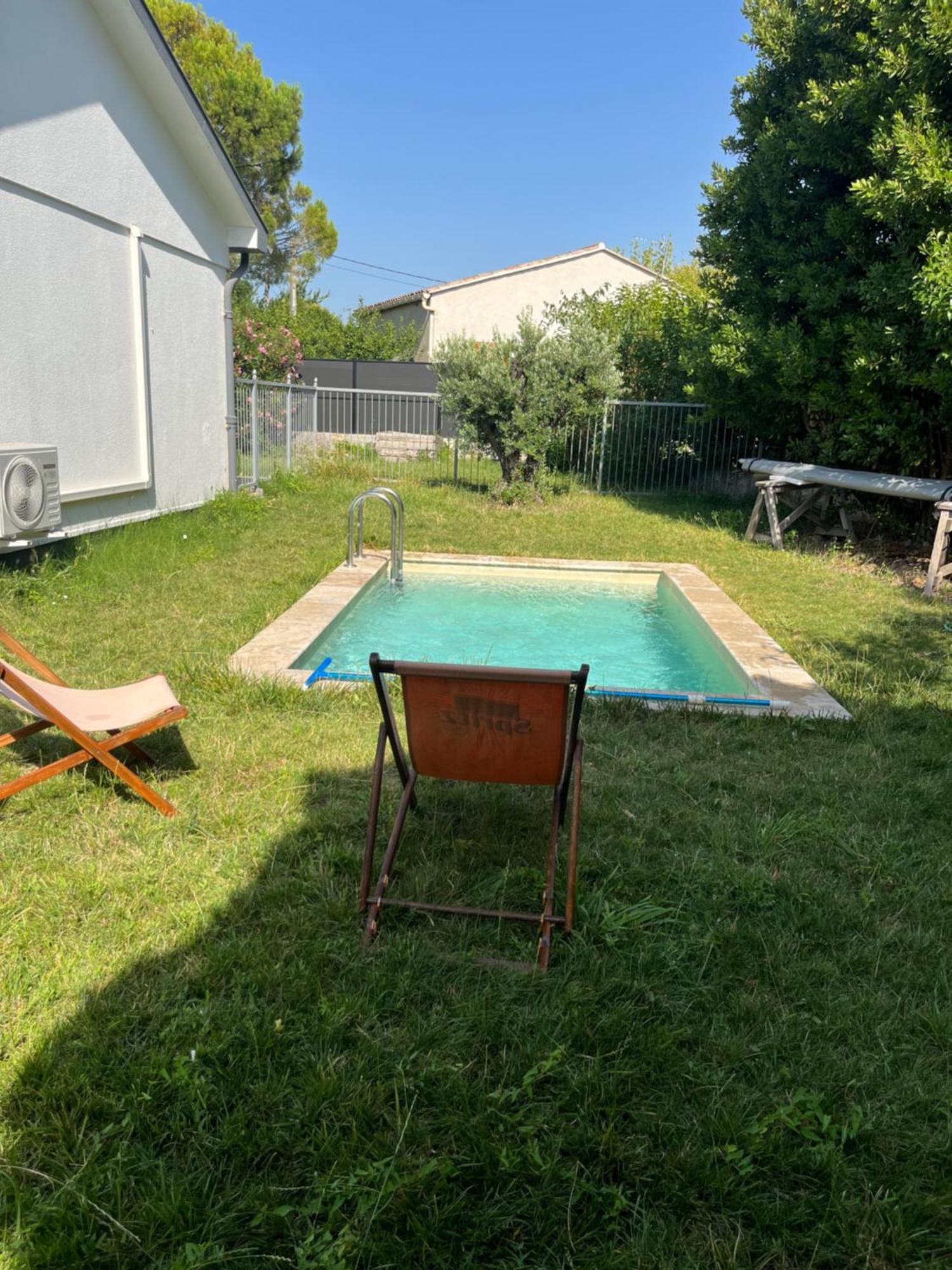 Villa Chaton LʼIsle-sur-la-Sorgue المظهر الخارجي الصورة